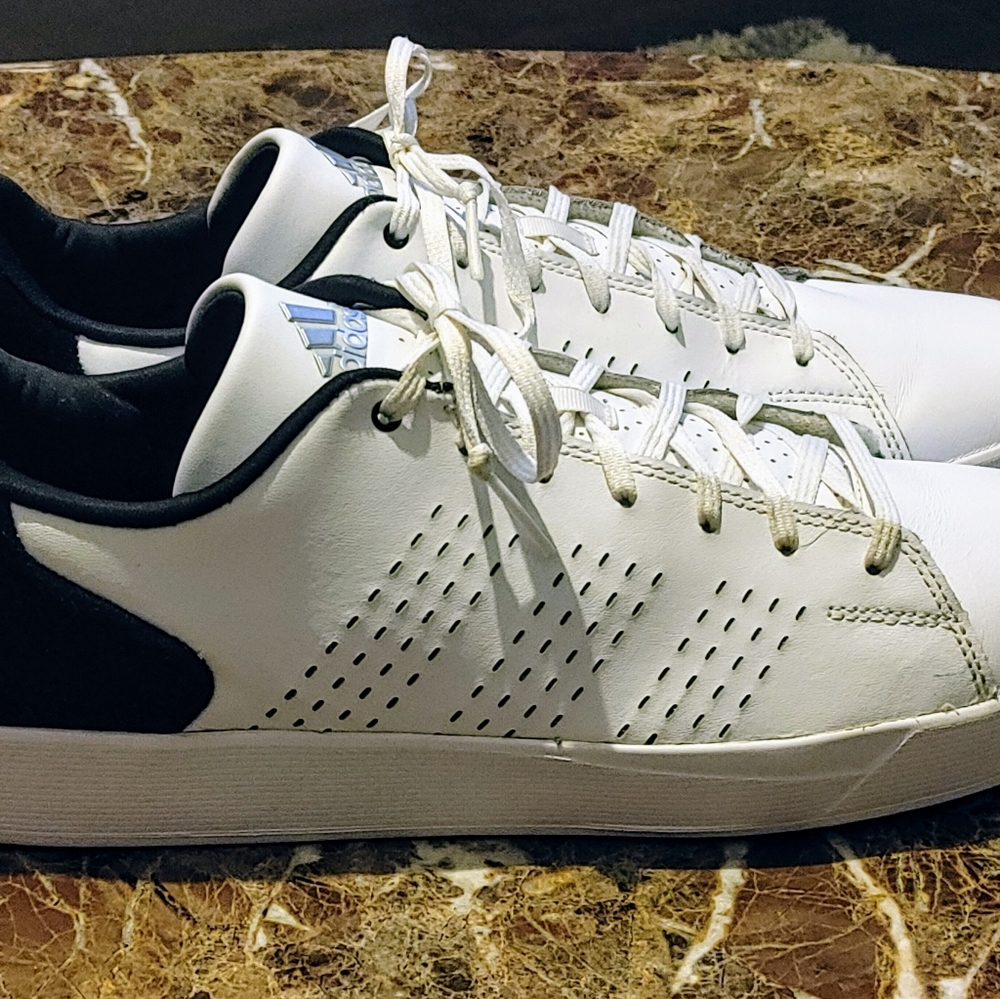 Adidas Derrick Rose Low Top Sneakers - Picture 1 of 10